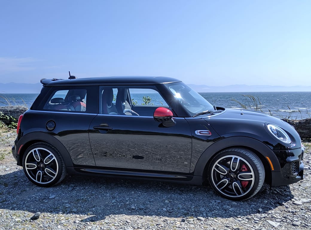 Switching Provinces with your car - beach in Victoria