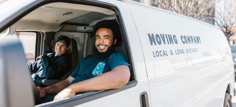  guide to senior moving services with two movers