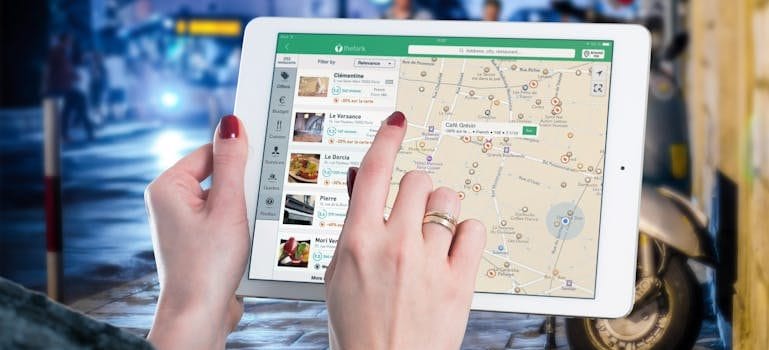 Adapting to a New Neighborhood with a map